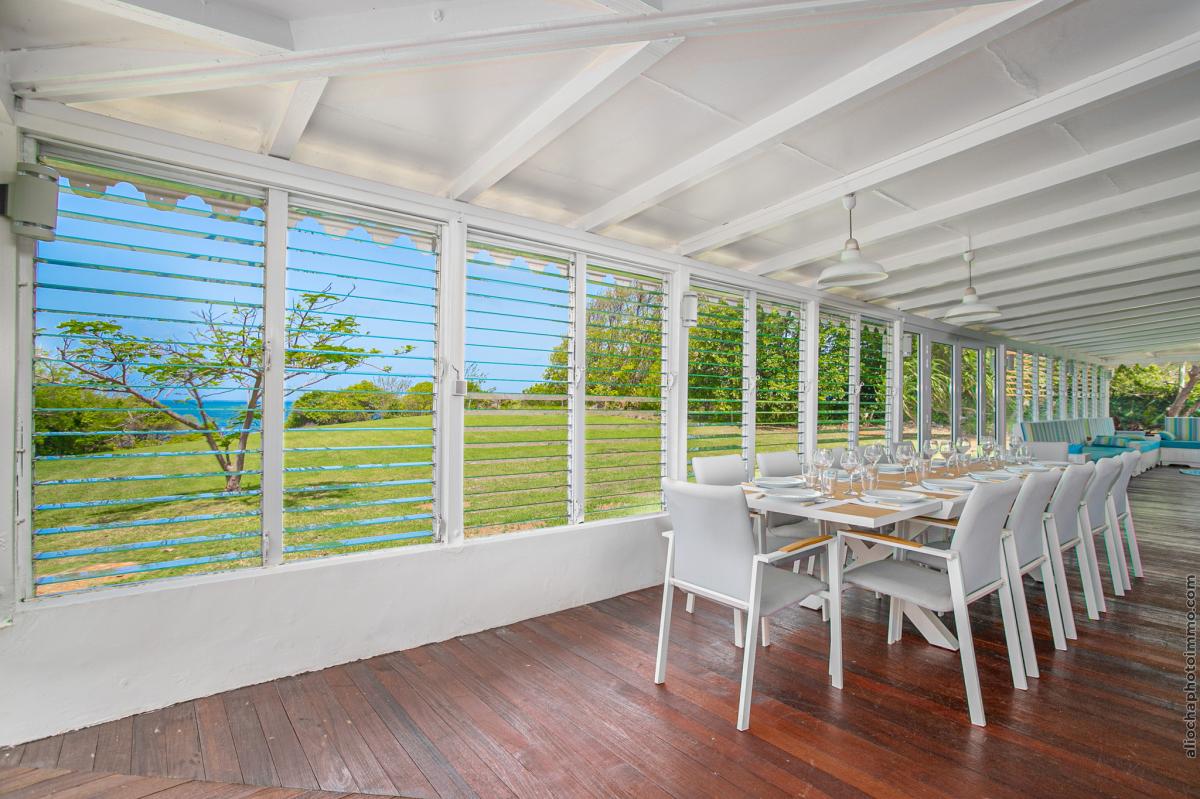 13 Location-villa-Martinique_Terrasse jardin 2